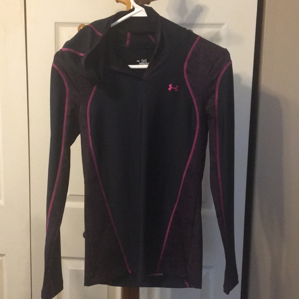Under armor long sleeve shirt with hood